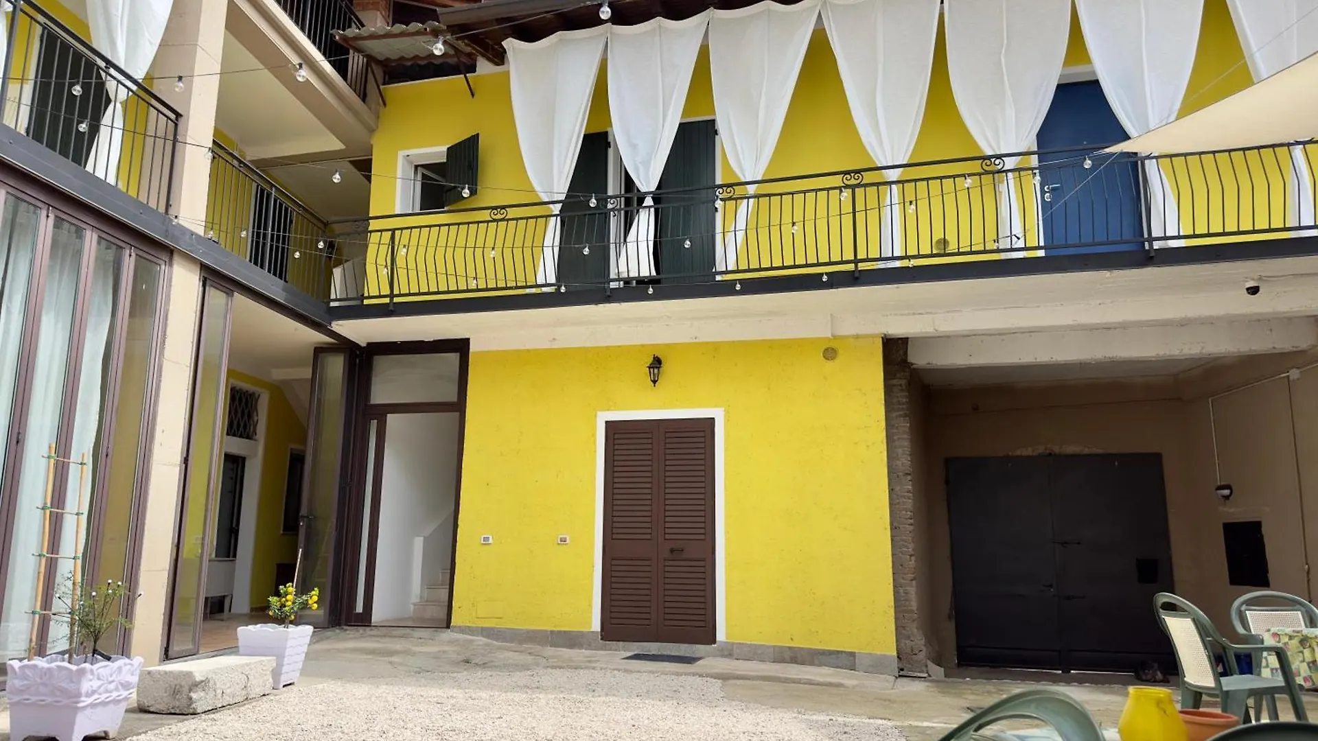 Apartment B&B La Corte Puegnago sul Garda