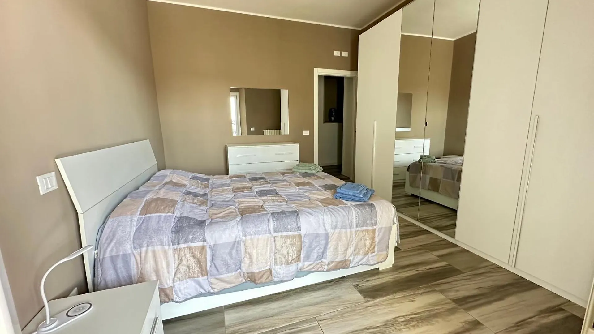 B&B La Corte Puegnago del Garda 0*,